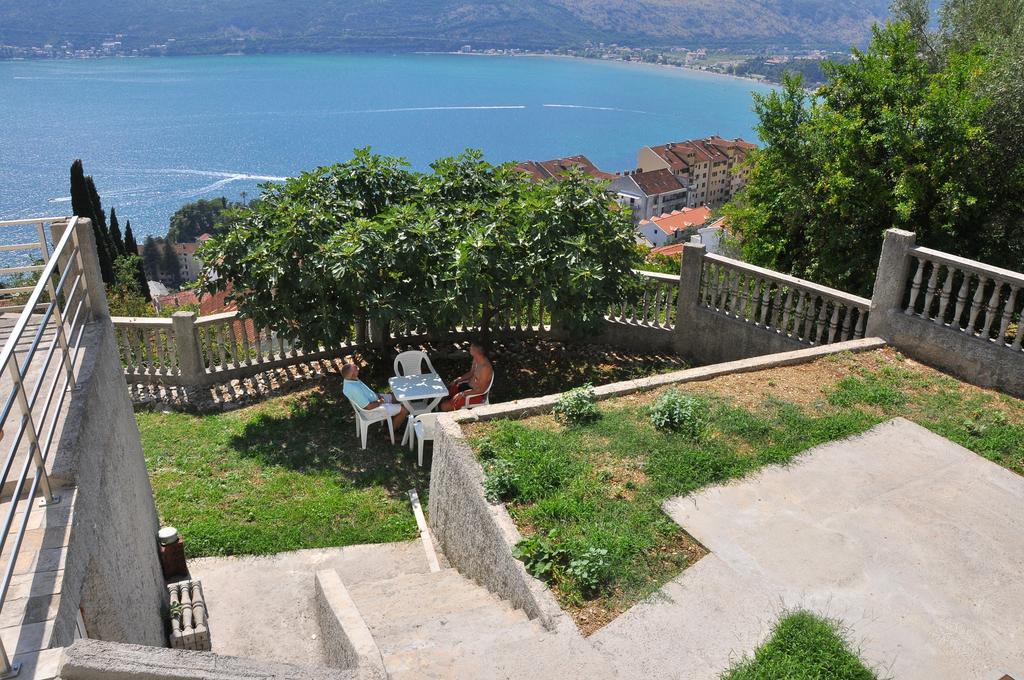 Apartment Bayer Herceg Novi Exterior foto