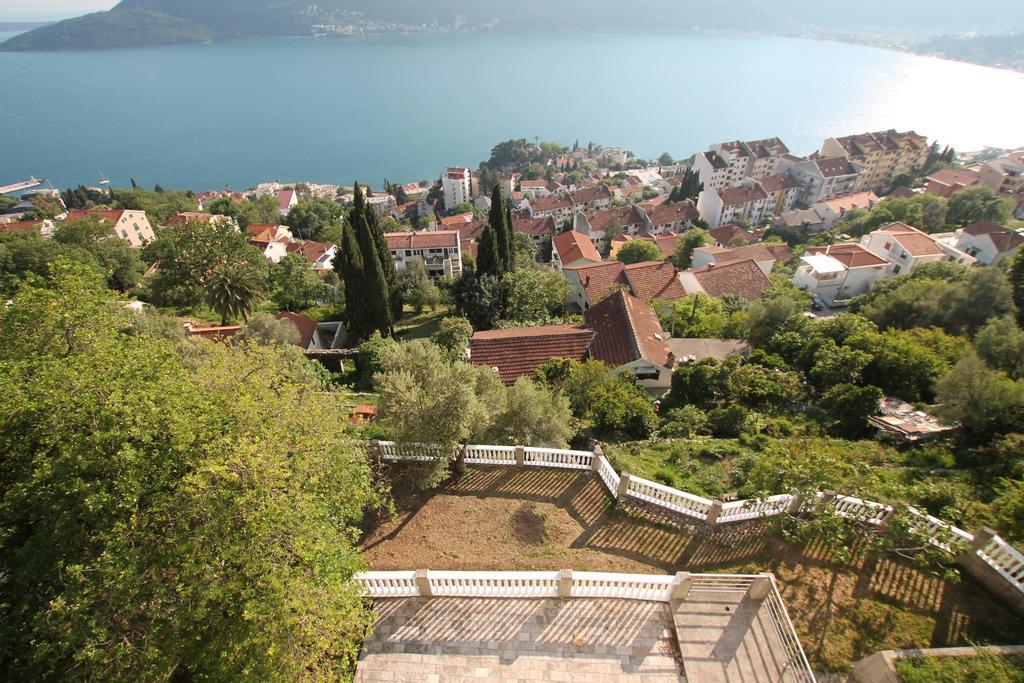 Apartment Bayer Herceg Novi Exterior foto