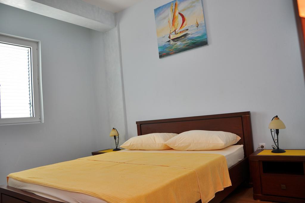 Apartment Bayer Herceg Novi Exterior foto